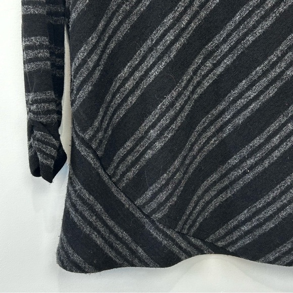 DENVER HAYES striped 3/4 length sleeve sweater L - Picture 3 of 8